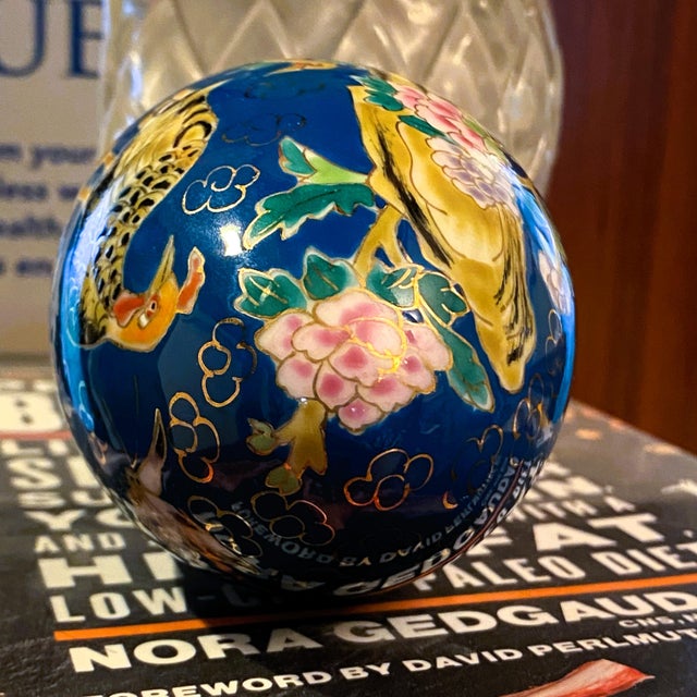Mid-Century Chinese Cloisonné Egg – Hand-Enameled Bird & Floral Motif With Optional Wood Stand For Sale - Image 9 of 11