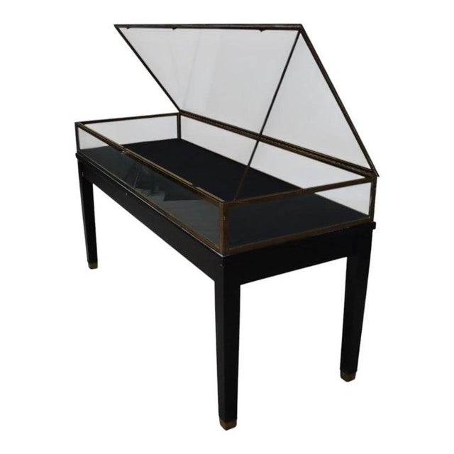 Two Russel Built Ny Ebonized & Brass Locking Lift Top Retail Display Cases C1930 For Sale - Image 4 of 18