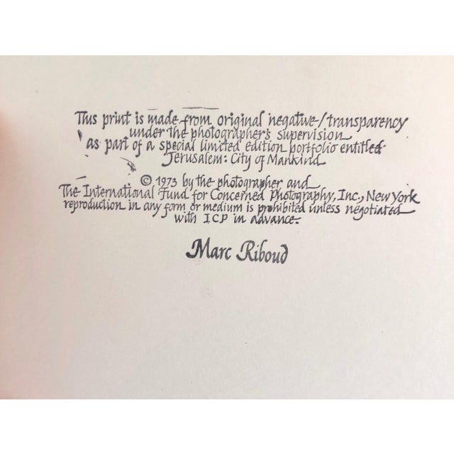 Modern Marc Riboud, Vintage Color Photograph Kadishman Sculpture Jerusalem Museum Marc Riboud Photo, 1973 For Sale - Image 3 of 8