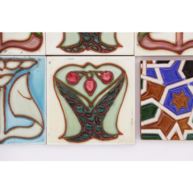 Ceramic 1920s Set of Small Five Tiles Art Nouveau H & R Johnson England & Other For Sale - Image 7 of 15