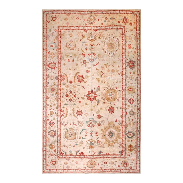 Brilliant Ivory Color With Florid and Medallion Designs Vintage Sultanabad Rug For Sale