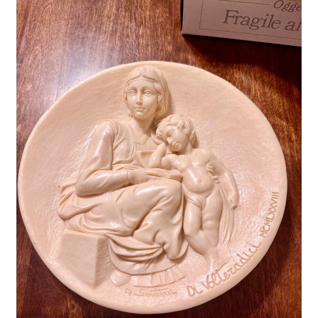 Late 20th Century Limited Edition #862 Madonna Saggia Relief Plate For Sale - Image 4 of 12