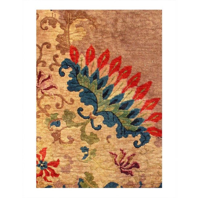 Here is an exciting and appealing antique Oriental carpet – an antique Art Deco rug that was designed and woven in China...