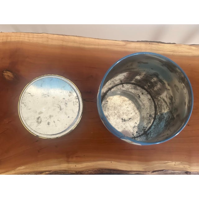 Vintage Blue Chinoiserie Tole Tea Canister With Hand-Painted Figural Scenes For Sale In South Bend - Image 6 of 6