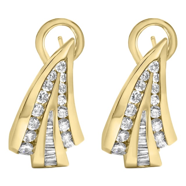 14K Yellow Gold 2-1/4 Cttw Baguette Diamond Modern Omega Huggy Earrings, Pair For Sale