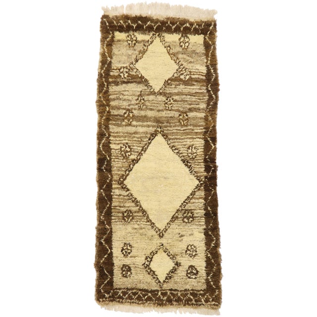 Vintage Berber Moroccan Rug - 02'06 X 06'02 For Sale - Image 9 of 9