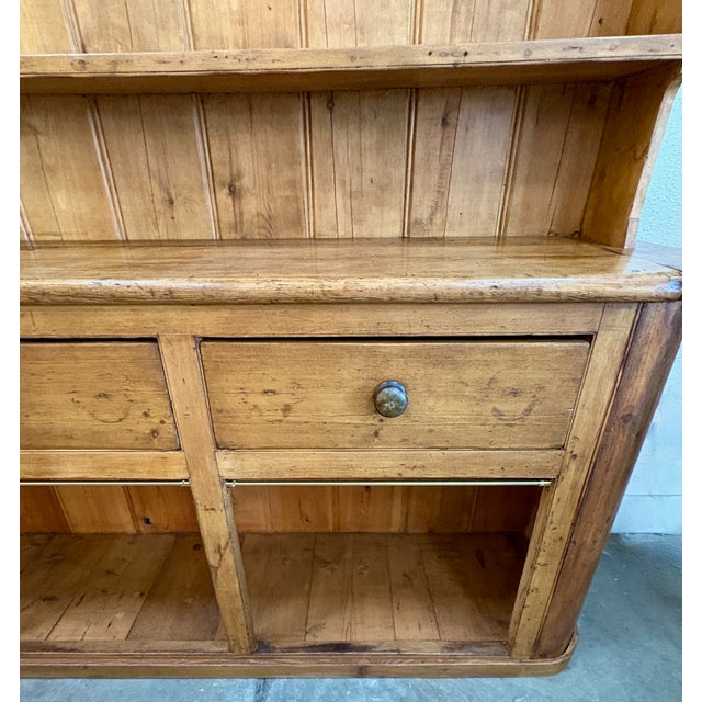 Large 19th Century English Pine Dresser/Cupboard For Sale - Image 9 of 10