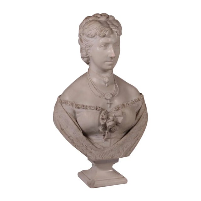 Bust of a Woman in White Carrara Marble, Italy, 19th Century For Sale - Image 12 of 12