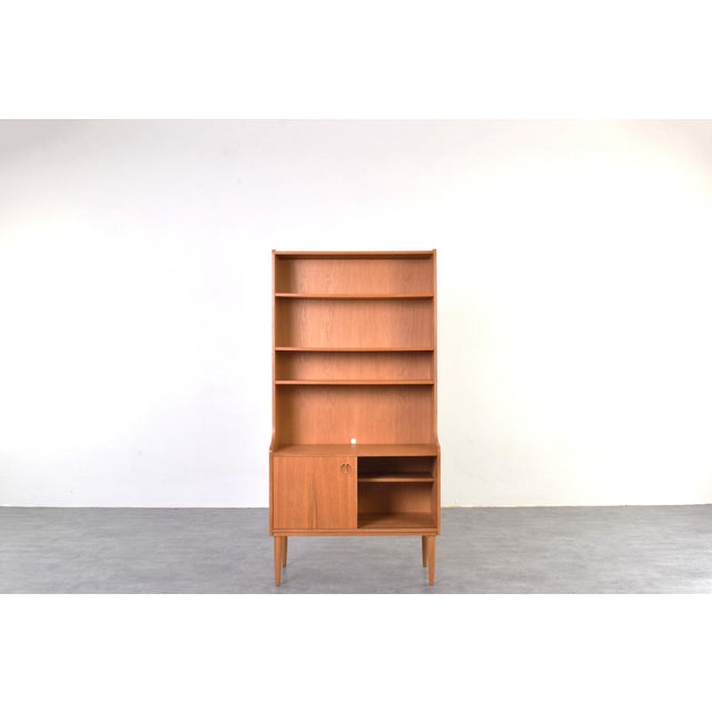 Mid-Century Modern Danish Oak Bookcase, 1960s, in Restored conditions. Designed 1960 to 1969