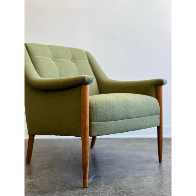1960s Mid Century Modern Lounge Chair For Sale - Image 10 of 12