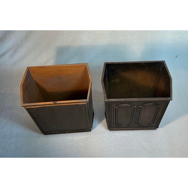 Pair Vintage Pearl-Wick Wastebaskets Faux Wood Brown, Circa 1960s For Sale In Greenville, SC - Image 6 of 12