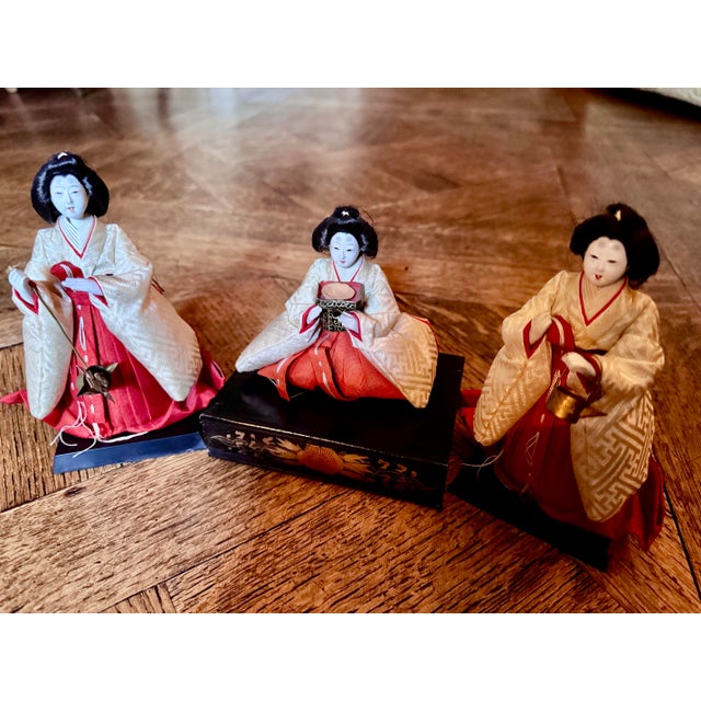 Late 19th Century Japanese Antique Set of 3 Ladies in Waiting Original Handsewn and Handcrafted Dolls For Sale - Image 5 of 9