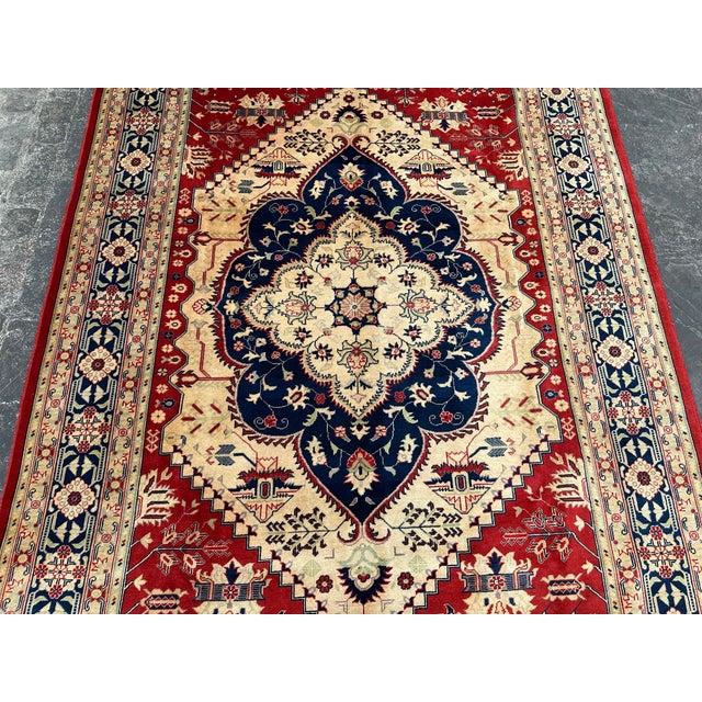 Persian Heriz Red/Ivory Hand-Knotted Area Rug For Sale - Image 4 of 9