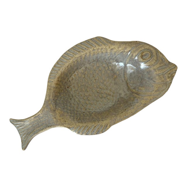 Late 20th Century Studio Pottery Stoneware Fish Bowl – Artisan Catchall With Fisherman Charm For Sale
