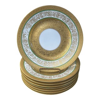 Late 19th Century Bavarian Gold Encrusted Dinner Plates - Set of 8 For Sale