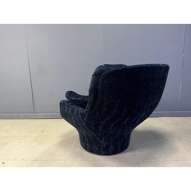 Textile Blue Velvet Karate Lounge Chair by Michel Cadestin, France, 1970s For Sale - Image 7 of 11