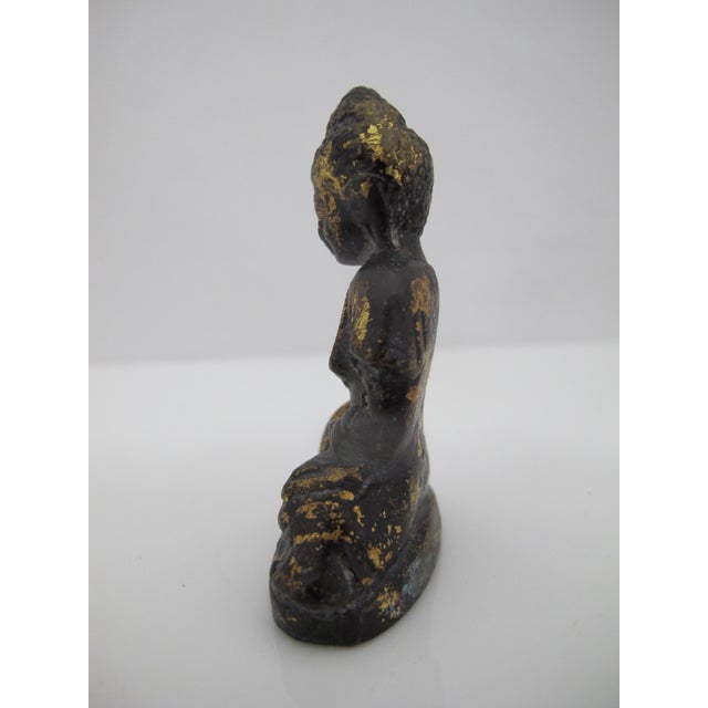 Antique Thai Gilt Bronze Phra Kring Seated Buddha Amulet Miniature Figurine For Sale - Image 4 of 5