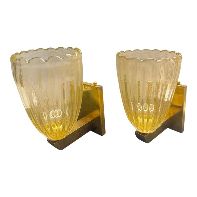 Two 1990s Barovier Style Mid-Century Modern Murano Glass and Brass Wall Sconces For Sale