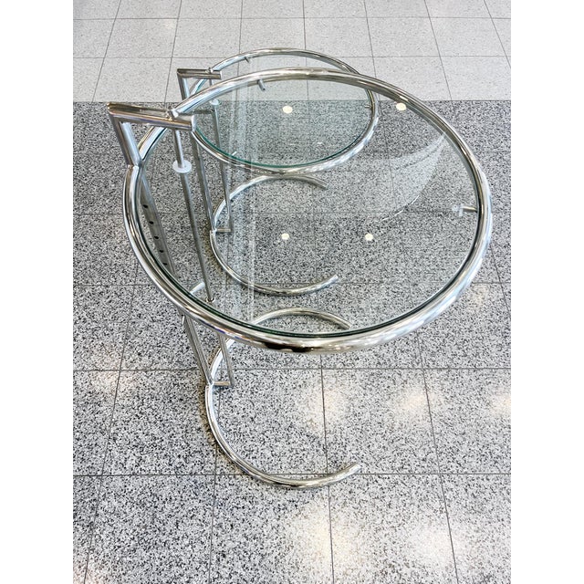Late 20th Century Eileen Gray Style Round Chrome Steel & Glass Side Tables - A Pair For Sale In New York - Image 6 of 11