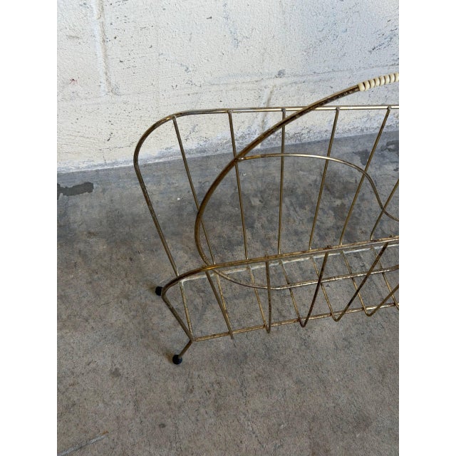 Mid 20th Century Brass Wire Metal Magazine Holder Mid-Century Modern Vintage For Sale - Image 5 of 10