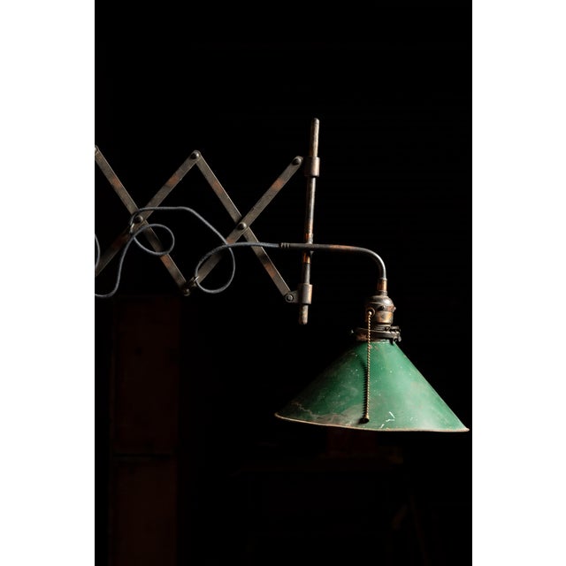 Early 20th Century Japanned Copper Scissor Arm Wall Lamp With Mirrored Art Nouveau Shade For Sale - Image 13 of 18