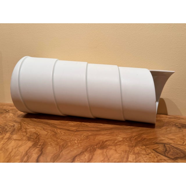 Very Rare Large 13” Rosenthal Studio-Linie White Porcelain Spiral Vase by Marcello Morandini Vintage Germany Postmodern Circa 1980’s For Sale - Image 10 of 11