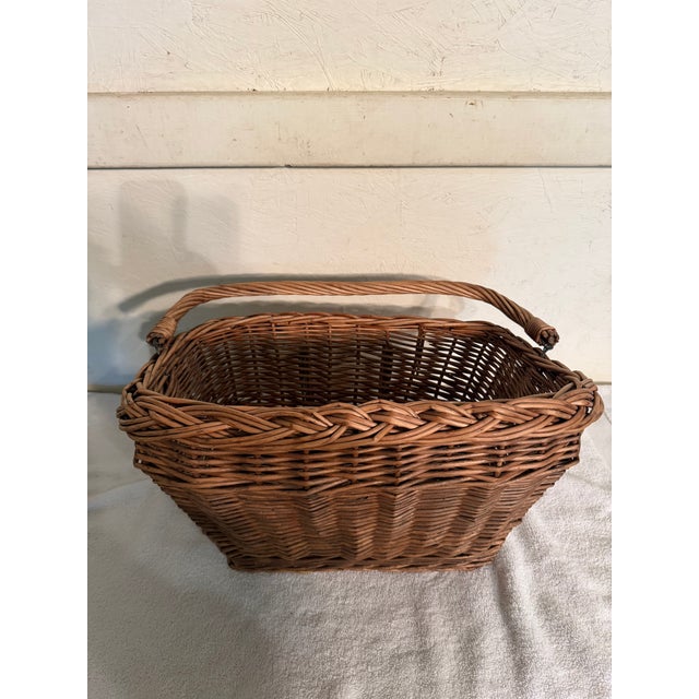 Vintage Wicker French Market Basket With Bicycle Mount & Carrying Handle For Sale - Image 12 of 12