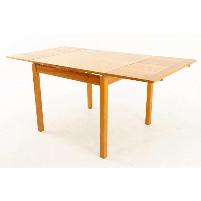 Ansager Mobler Mid Century Square Expanding Hidden Leaf Dining Table