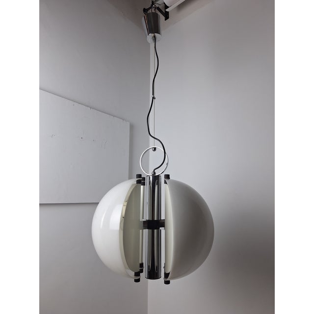 Acrylic Glass Spicchio Pendant by Danilo and Corrado Aroldi for Stilnovo, 1970s, in Very Good conditions. Designed 1970 to...