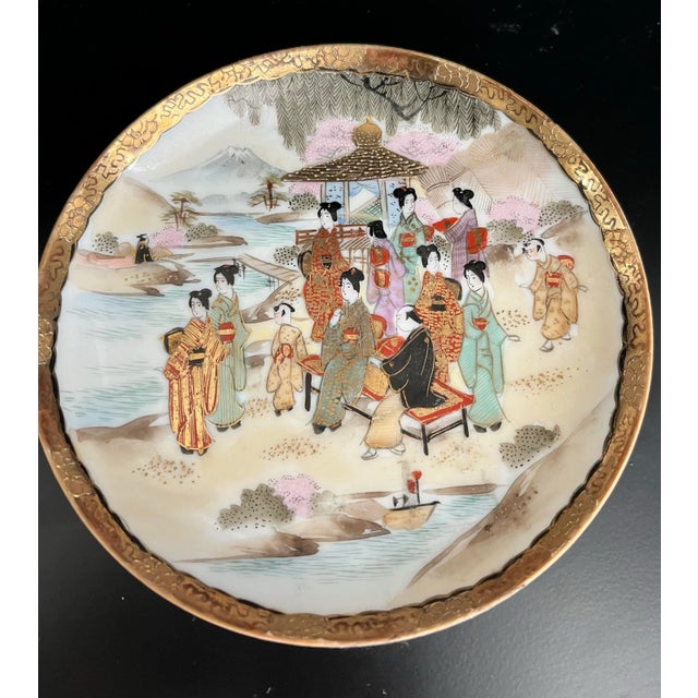 Ceramic Late 19th Century Japanese Kutani Small Decorative Plates With Gold Gilt Detail-Set of 3 For Sale - Image 7 of 10