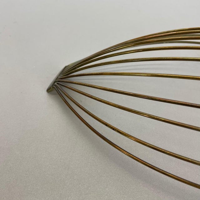 Large Minimalist Brass Fruit Bowl Shell from Carl Auböck, Austria, 1950s For Sale - Image 15 of 18