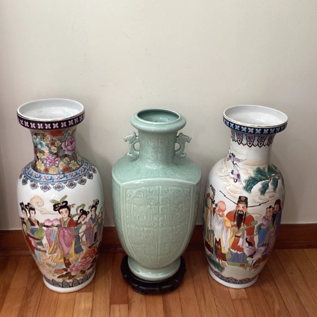 Antique Big & Heavy Celadon Glazed Crackle Porcelain Double Ear Vase Marked With Stand For Sale - Image 10 of 12