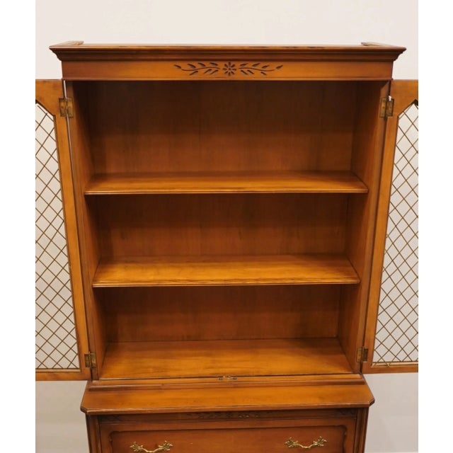 Rway Furniture Italian Neoclassical Tuscan Style 39" China