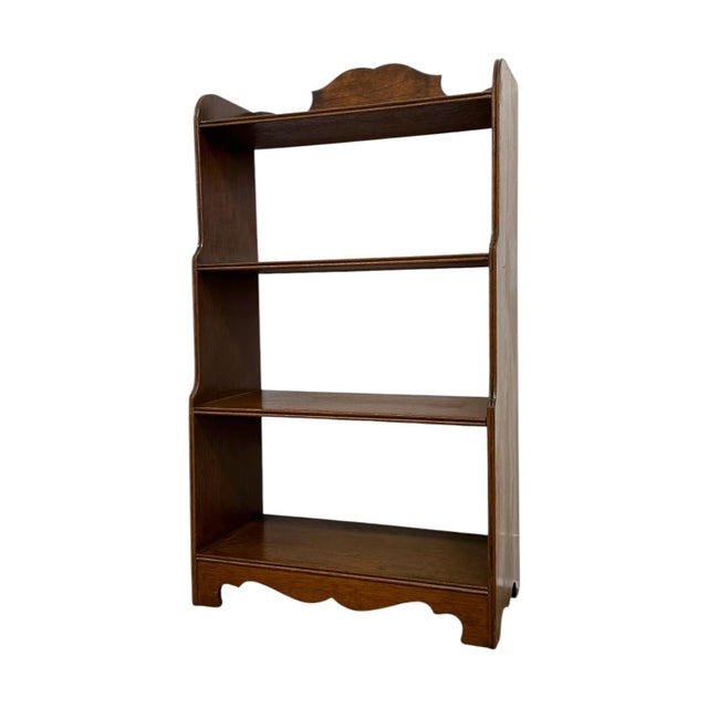 Traditional Vintage 4-Tier Solid Wood Bookshelf – Antique Style Scalloped Bookcase and Display Shelf For Sale - Image 3 of 7
