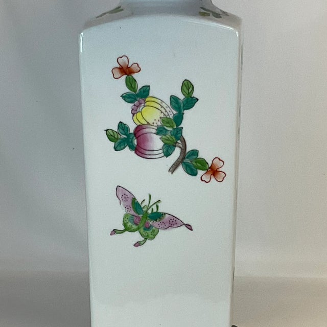 1980s Vintage Chinoiserie Passion Fruit and Butterflies Table Lamp, New Suede Shade For Sale - Image 5 of 11