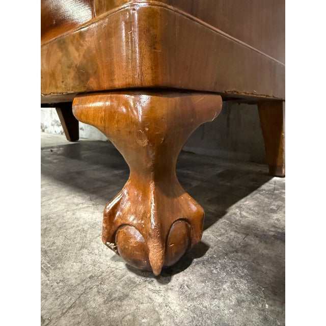 19th Century American Empire Chest of Drawers – Tiger Maple Veneer – Original Keyed Locks For Sale In San Francisco - Image 6 of 18