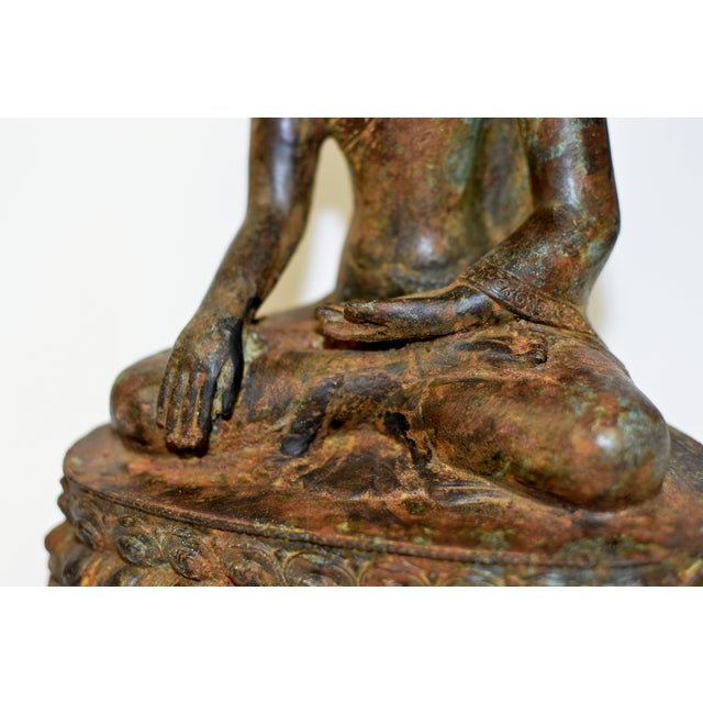 Large Antique Bronze Buddha Shakyamuni on Double Lotus For Sale - Image 13 of 18