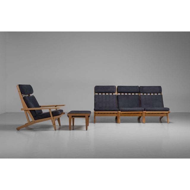 Danish GE375 Seating Group by Hans J. Wegner, Set of 5 For Sale - Image 3 of 18