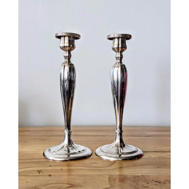 Modern Pair of 1940s W B Manufacturing Co. #2220 Traditional Candlesticks For Sale - Image 3 of 7
