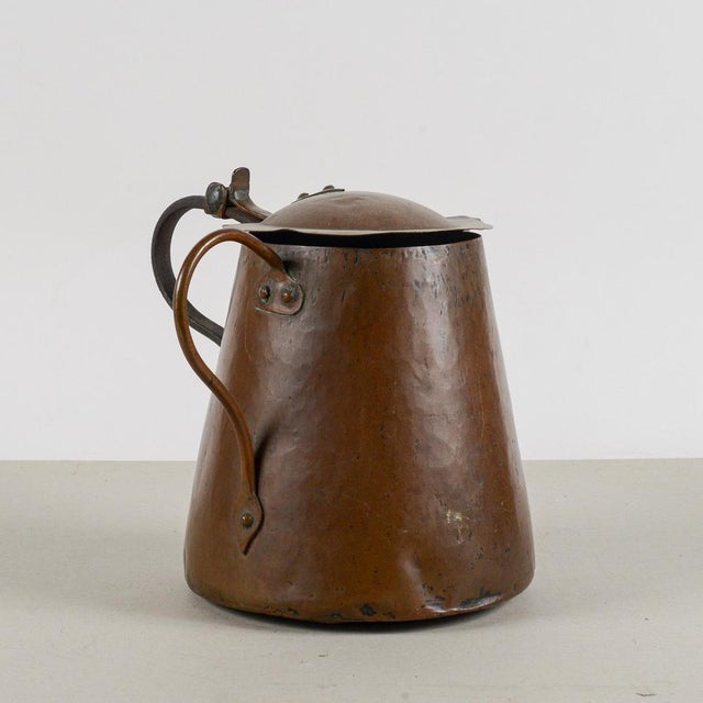 Metal Copper Jug ​​with Lid and Handles, Early 20th Century For Sale - Image 7 of 9