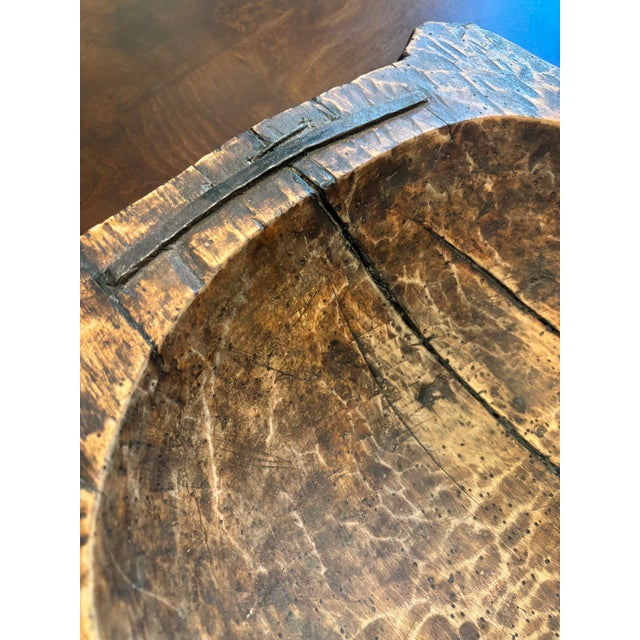 40-Inch Antique Mid-19th Century European Primitive Hand-Hewn Beech Wood Dough Bowl For Sale - Image 14 of 17