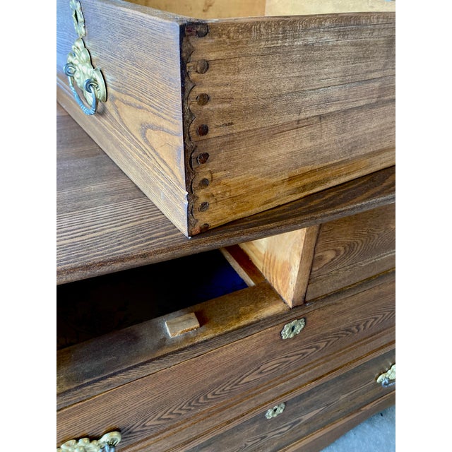 Brown Antique Victorian Solid Tiger Oak Chest of Drawers For Sale - Image 8 of 11