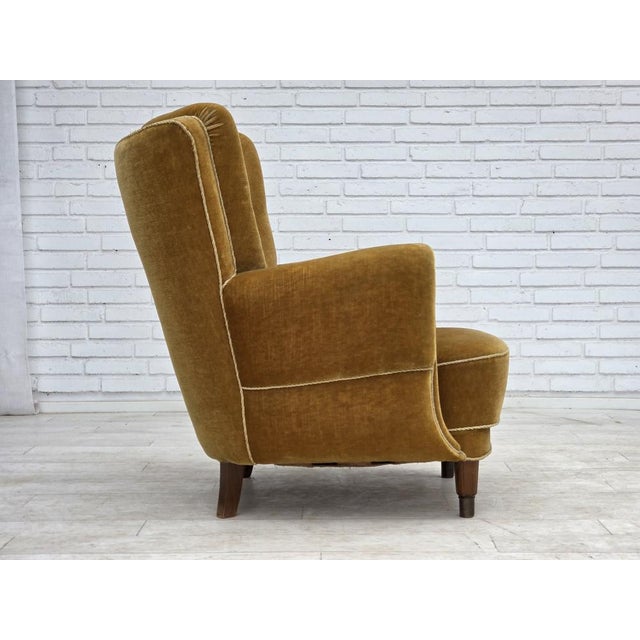Wood Danish Relax Chair in Honey Yellow Furniture Velour, 1960s For Sale - Image 7 of 18