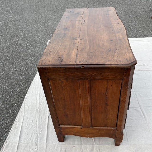 18th Century French Commode For Sale - Image 11 of 11