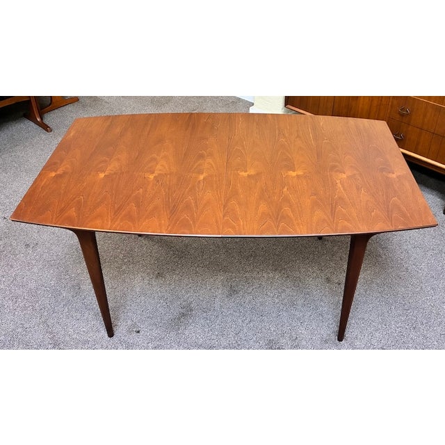 Mid Century Modern Extending Teak Dining Table by McIntosh, Uk c.1960 For Sale In San Francisco - Image 6 of 15