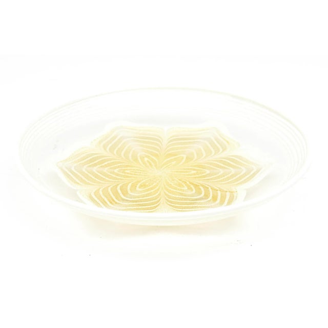White Vintage Murano Round White and Gold Aventurine Glass Flower Bowl or Dish 80's For Sale - Image 8 of 8