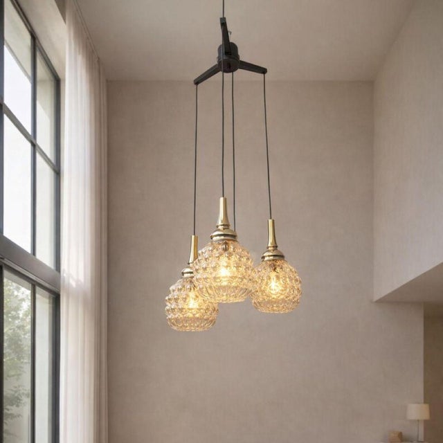 1960s Mid-Century Space Age German Cascading Glass Three Lights Chandelier by Hustadt-Leuchten, 1960s For Sale - Image 5 of 17