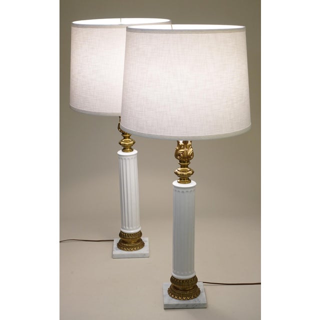 1960s Stiffel Neoclassical Hollywood Regency Porcelain Composite Style Column Marble Brass Table Lamps - a Pair For Sale - Image 10 of 13