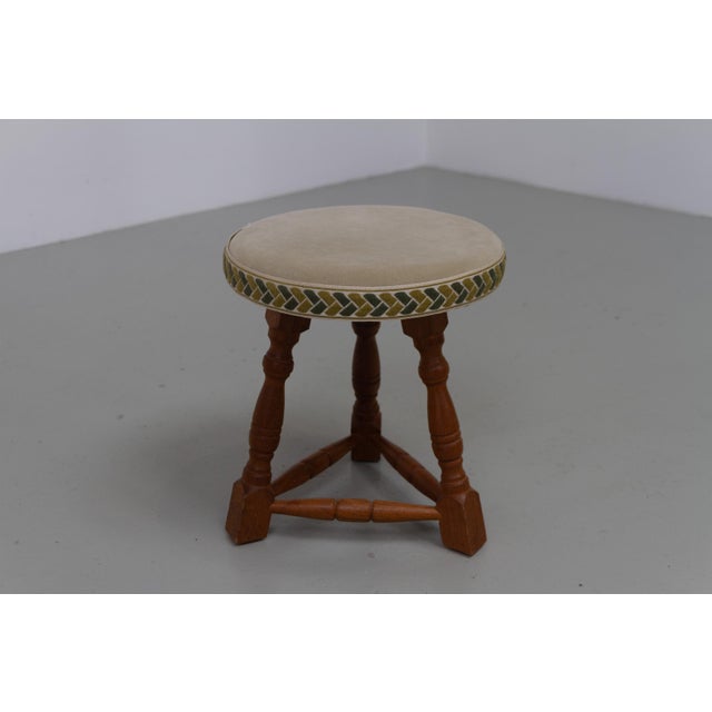 Brown Mid-Century Danish Oak Tripod Stool, 1950s For Sale - Image 8 of 18