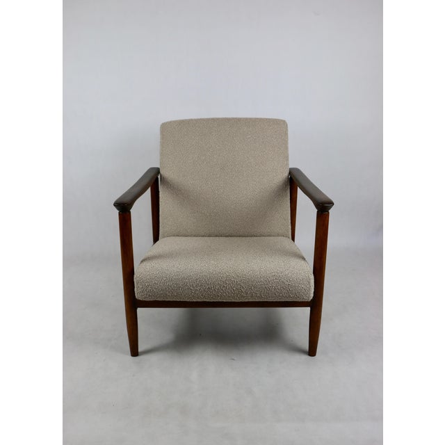 Beige Bouclé GFM-142 Chair by Edmund Homa, 1970s For Sale - Image 11 of 12